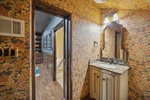 47 N Regent Oak, The Woodlands, TX 77381 - Photo 35