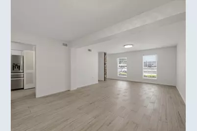 1653 W Sam Houston Parkway S, Houston, TX 77042 - Photo 7