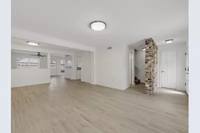 1653 W Sam Houston Parkway S, Houston, TX 77042 - Photo 5