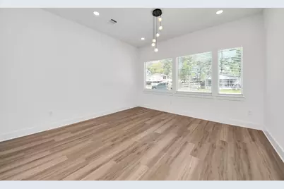 8106 Locksley Street #A, Houston, TX 77078 - Photo 13