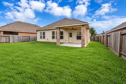 6515 Hunters Trace Lane, Baytown, TX 77521 - Photo 35