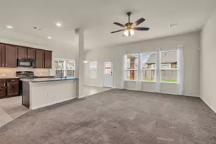 6515 Hunters Trace Ln, Baytown, TX 77521 - Photo 7