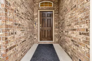 6515 Hunters Trace Ln, Baytown, TX 77521 - Photo 3