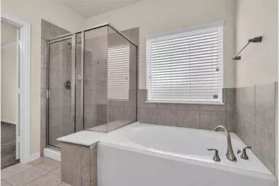 6515 Hunters Trace Lane, Baytown, TX 77521 - Photo 23