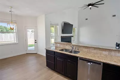 11707 Champions Gate Drive, Dayton, TX 77535 - Photo 11