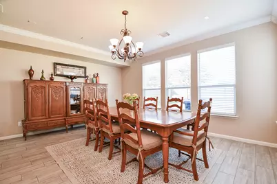 2810 Powell Springs Court, Missouri City, TX 77459 - Photo 9