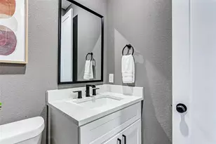 8008 Sunbury St, Houston, TX 77028 - Photo 9