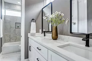 8008 Sunbury St, Houston, TX 77028 - Photo 35