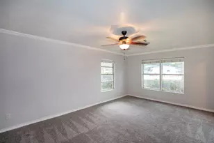 9625 Catlett Ln, La Porte, TX 77571 - Photo 13