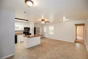 9625 Catlett Ln, La Porte, TX 77571 - Photo 5