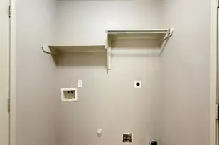 10307 Sugarbridge Trail, Sugar Land, TX 77498 - Photo 17