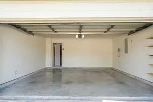 10307 Sugarbridge Trail, Sugar Land, TX 77498 - Photo 19