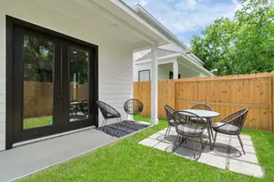 5308 Denmark St, Houston, TX 77028 - Photo 33
