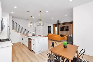 5308 Denmark St, Houston, TX 77028 - Photo 7
