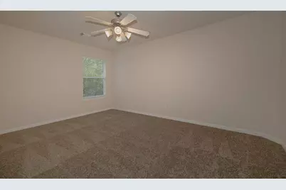 47 N Spinning Wheel Circle, The Woodlands, TX 77382 - Photo 25