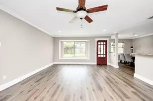7631 Burning Hills Dr, Houston, TX 77071 - Photo 13
