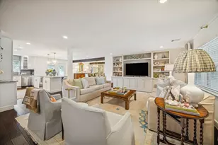 9829 Pine Lake Dr, Houston, TX 77055 - Photo 3