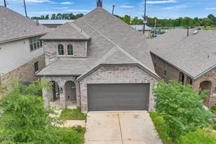 5030 Aspen Orch Dr, Houston, TX 77066 - Photo 1