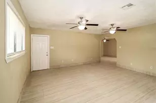 501 Ladd St, Dayton, TX 77535 - Photo 5