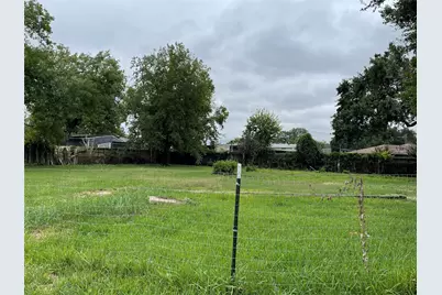 2102, 2106 Tuam Street, Houston, TX 77004 - Photo 7