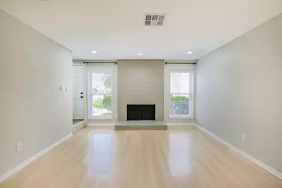 2507 Bering Drive #9, Houston, TX 77057 - Photo 3