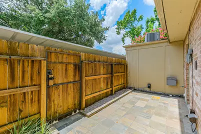 2507 Bering Drive #9, Houston, TX 77057 - Photo 19