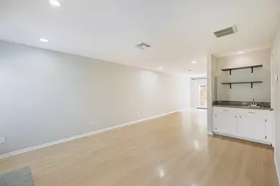 2507 Bering Drive #9, Houston, TX 77057 - Photo 7