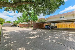 2507 Bering Dr, Houston, TX 77057 - Photo 21