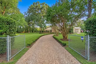 6556 Golden Oaks Dr, Conroe, TX 77385 - Photo 1