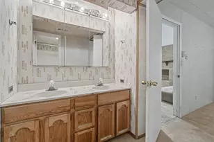 6556 Golden Oaks Dr, Conroe, TX 77385 - Photo 29