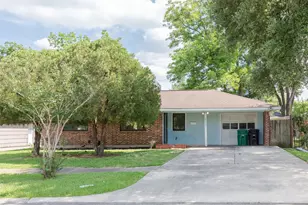 6131 Grape St, Houston, TX 77074 - Photo 39