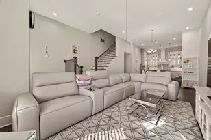 2020 McGowen St, Houston, TX 77004 - Photo 9