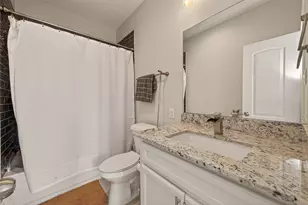 2020 McGowen St, Houston, TX 77004 - Photo 17