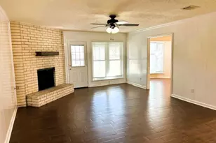 2901 Crane Dr, Pearland, TX 77581 - Photo 3