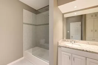 2524 Nantucket Drive #B, Houston, TX 77057 - Photo 25