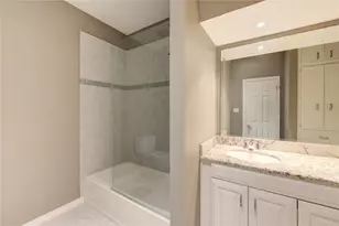 2524 Nantucket Dr, Houston, TX 77057 - Photo 25