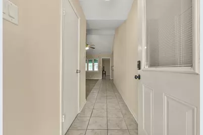 12823 Sandy Hook Drive, Houston, TX 77089 - Photo 5