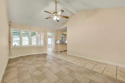 12823 Sandy Hook Drive, Houston, TX 77089 - Photo 7