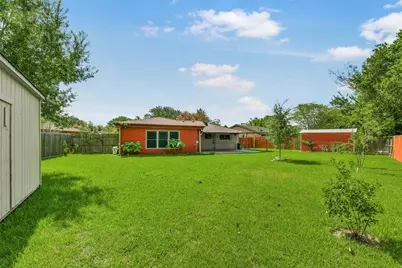 12823 Sandy Hook Drive, Houston, TX 77089 - Photo 27