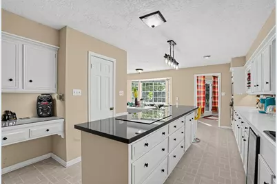 16211 N Greenfield Drive, Spring, TX 77379 - Photo 5