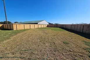 1310 Charlotte Wy, Wharton, TX 77488 - Photo 7