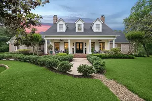 2119 Darby Ln, Fresno, TX 77545 - Photo 1
