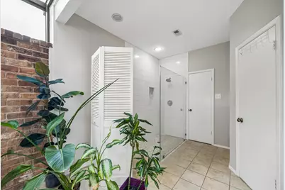 3902 Crystal Falls Drive, Missouri City, TX 77459 - Photo 19