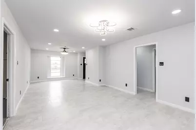 1109 E Columbia Lane, Deer Park, TX 77536 - Photo 9