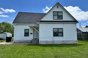 217 Main St, Palacios, TX 77465 - Photo 5