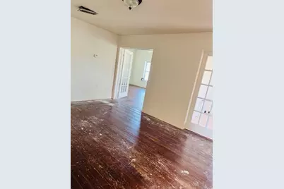 217 Main Street, Palacios, TX 77465 - Photo 11