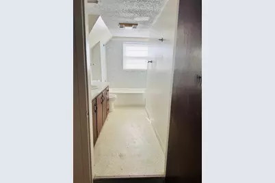 217 Main Street, Palacios, TX 77465 - Photo 19