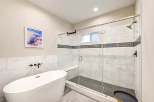 704 Pinemont Cyn Ln, Houston, TX 77018 - Photo 23