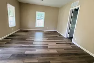 516 Hurst St, Angleton, TX 77515 - Photo 15