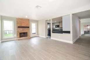 12510 Seaswept Dr, Houston, TX 77071 - Photo 9